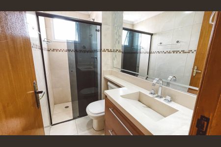 Apartamento à venda com 54m², 2 quartos e 2 vagas Apartamento à venda com 54m², 2 quartos e 2 vagasBanheiro