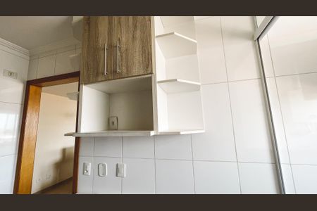 Apartamento à venda com 54m², 2 quartos e 2 vagas Apartamento à venda com 54m², 2 quartos e 2 vagasCozinha