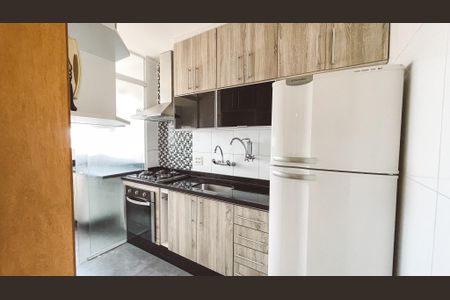 Apartamento à venda com 54m², 2 quartos e 2 vagas Apartamento à venda com 54m², 2 quartos e 2 vagasCozinha