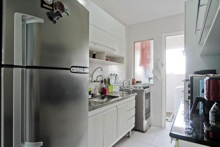 Apartamento à venda com 55m², 2 quartos e 1 vaga Apartamento à venda com 55m², 2 quartos e 1 vagaCozinha