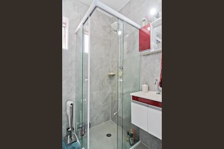 Apartamento à venda com 55m², 2 quartos e 1 vaga Apartamento à venda com 55m², 2 quartos e 1 vagaBanheiro