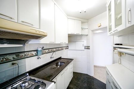 Apartamento à venda com 137m², 3 quartos e 2 vagasCozinha