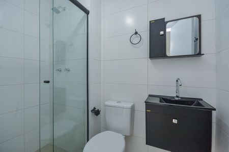 Apartamento para alugar com 38m², 2 quartos e sem vaga Apartamento para alugar com 38m², 2 quartos e sem vagaBanheiro