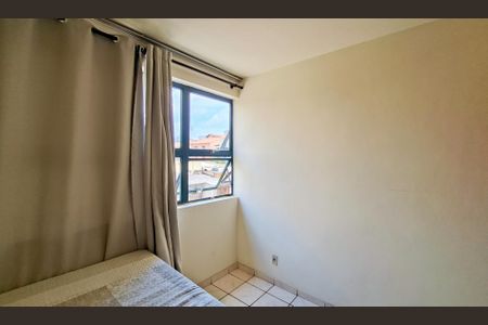 Apartamento à venda com 75m², 3 quartos e 2 vagasQuarto 3