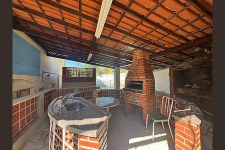 Casa à venda com 385m², 4 quartos e 8 vagasChurrasqueira