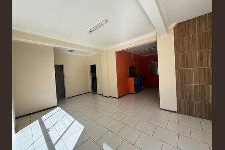 Sala de casa à venda com 4 quartos, 385m² em Conjunto Habitacional Bela Vista, Lagoa Santa
