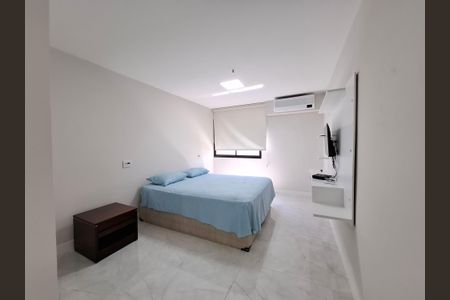 Apartamento à venda com 240m², 2 quartos e 2 vagasSuíte 2