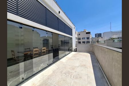 Apartamento à venda com 240m², 2 quartos e 2 vagasÁrea Externa
