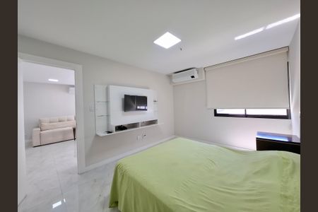 Apartamento à venda com 240m², 2 quartos e 2 vagasSuíte 1