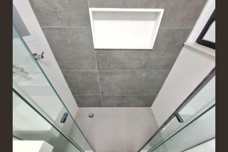 Apartamento à venda com 240m², 2 quartos e 2 vagasBanheiro da suíte 1