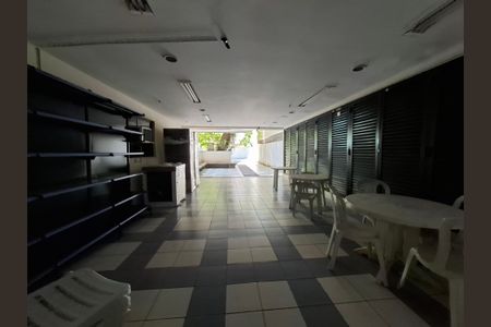 Apartamento à venda com 240m², 2 quartos e 2 vagasÁrea comum