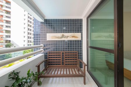 Varanda de apartamento à venda com 2 quartos, 77m² em Brooklin, São Paulo