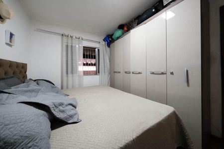 Casa à venda com 151m², 3 quartos e 2 vagasQuarto 1