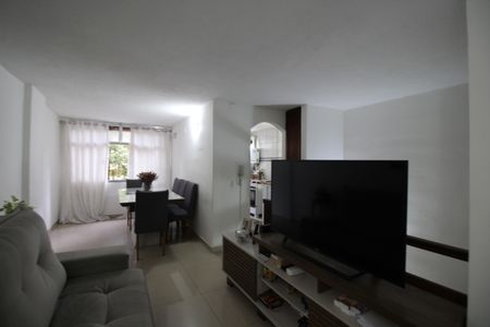 Sala de apartamento à venda com 2 quartos, 65m² em Taquara, Rio de Janeiro