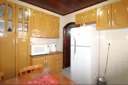 Casa à venda com 300m², 5 quartos e 2 vagasFoto 09