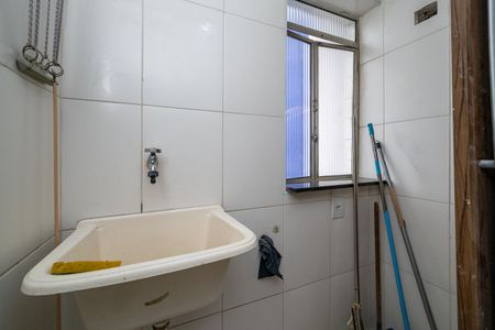 Apartamento à venda com 65m², 3 quartos e 1 vagaÁrea de Serviço
