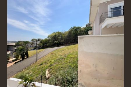 Vista da Suíte 2 de casa de condomínio para alugar com 3 quartos, 390m² em Gquitba, Valinhos