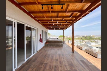 Casa de condomínio para alugar com 390m², 3 quartos e 5 vagasVaranda Suíte 1
