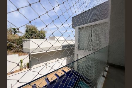 Casa de condomínio para alugar com 390m², 3 quartos e 5 vagasVaranda da Suíte 3