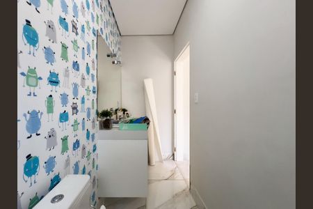 Casa de condomínio para alugar com 390m², 3 quartos e 5 vagasBanheiro da Suíte 2