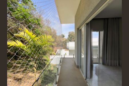 Casa de condomínio para alugar com 390m², 3 quartos e 5 vagasVaranda da Suíte 3