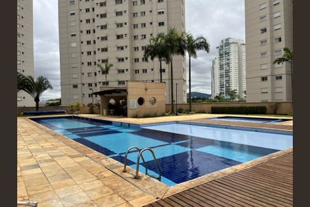 Apartamento à venda com 103m², 2 quartos e 2 vagasÁrea comum - Piscina