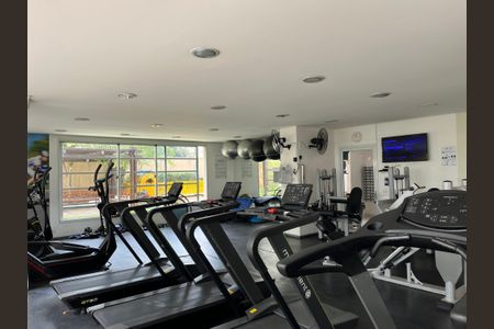 Apartamento à venda com 103m², 2 quartos e 2 vagasÁrea comum - Academia