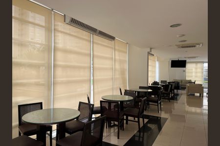 Apartamento à venda com 103m², 2 quartos e 2 vagasÁrea comum - Salão de festas