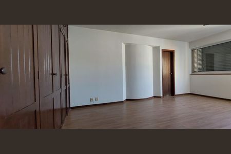 Apartamento para alugar com 280m², 4 quartos e 3 vagasSuíte 