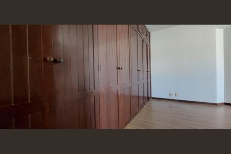 Apartamento para alugar com 280m², 4 quartos e 3 vagasSuíte 2