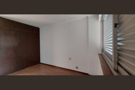 Apartamento para alugar com 280m², 4 quartos e 3 vagasSuíte 2