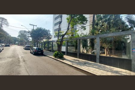 Apartamento para alugar com 280m², 4 quartos e 3 vagasFachada