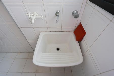 Apartamento para alugar com 60m², 3 quartos e 1 vagaÁrea de Serviçoo