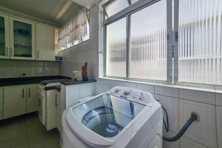 Apartamento para alugar com 98m², 3 quartos e 2 vagas Apartamento para alugar com 98m², 3 quartos e 2 vagasÁrea de serviço