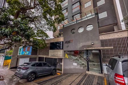 Apartamento à venda com 70m², 2 quartos e 2 vagas Apartamento à venda com 70m², 2 quartos e 2 vagasFachada e portaria