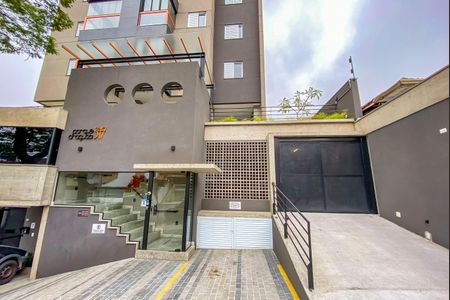 Apartamento à venda com 70m², 2 quartos e 2 vagas Apartamento à venda com 70m², 2 quartos e 2 vagasFachada e portaria