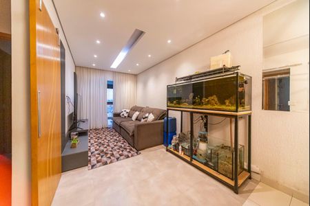 Apartamento à venda com 70m², 2 quartos e 2 vagas Apartamento à venda com 70m², 2 quartos e 2 vagasSala