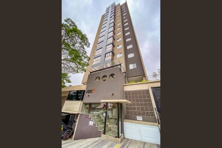 Apartamento à venda com 70m², 2 quartos e 2 vagas Apartamento à venda com 70m², 2 quartos e 2 vagasFachada e portaria