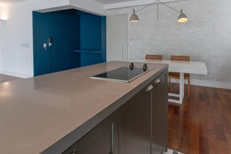 Apartamento à venda com 270m², 3 quartos e 3 vagas Apartamento à venda com 270m², 3 quartos e 3 vagasVaranda gourmet