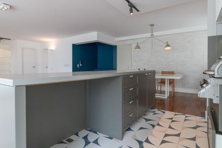 Apartamento à venda com 270m², 3 quartos e 3 vagas Apartamento à venda com 270m², 3 quartos e 3 vagasVaranda gourmet