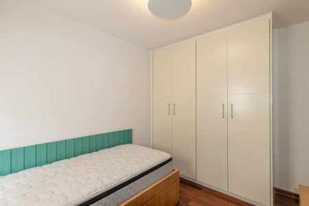 Apartamento à venda com 270m², 3 quartos e 3 vagas Apartamento à venda com 270m², 3 quartos e 3 vagasSuíte 3