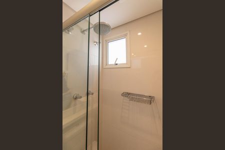 Apartamento à venda com 270m², 3 quartos e 3 vagas Apartamento à venda com 270m², 3 quartos e 3 vagasBanheiro da Suíte 2