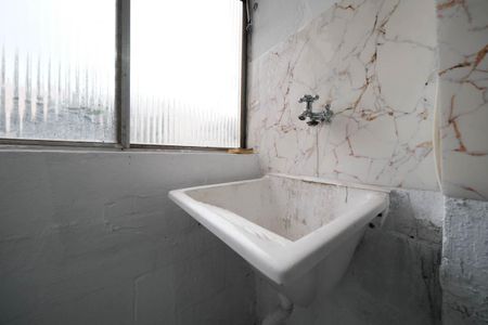 Apartamento à venda com 45m², 2 quartos e 1 vagaÁrea de Serviço