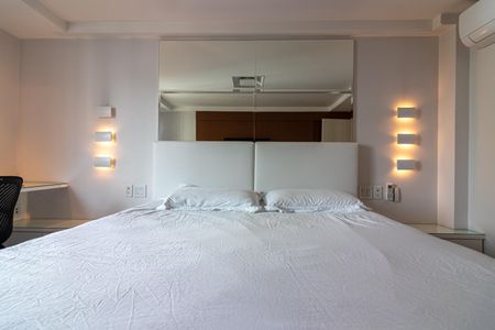 Apartamento para alugar com 120m², 3 quartos e 1 vaga Apartamento para alugar com 120m², 3 quartos e 1 vagaSuíte