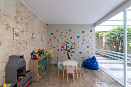 Apartamento para alugar com 120m², 3 quartos e 1 vaga Apartamento para alugar com 120m², 3 quartos e 1 vagaÁrea comum - Brinquedoteca