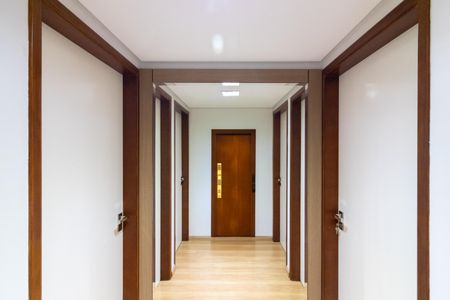 Apartamento para alugar com 120m², 3 quartos e 1 vaga Apartamento para alugar com 120m², 3 quartos e 1 vagaCorredor