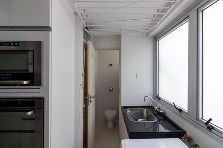 Apartamento para alugar com 120m², 3 quartos e 1 vaga Apartamento para alugar com 120m², 3 quartos e 1 vagaÁrea de Serviço