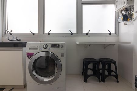 Apartamento para alugar com 120m², 3 quartos e 1 vaga Apartamento para alugar com 120m², 3 quartos e 1 vagaÁrea de Serviço