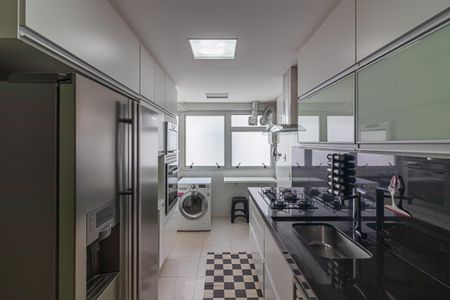 Apartamento para alugar com 120m², 3 quartos e 1 vaga Apartamento para alugar com 120m², 3 quartos e 1 vagaCozinha