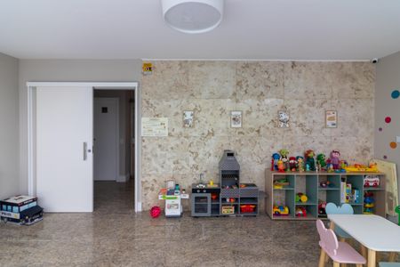 Apartamento para alugar com 120m², 3 quartos e 1 vaga Apartamento para alugar com 120m², 3 quartos e 1 vagaÁrea comum - Brinquedoteca